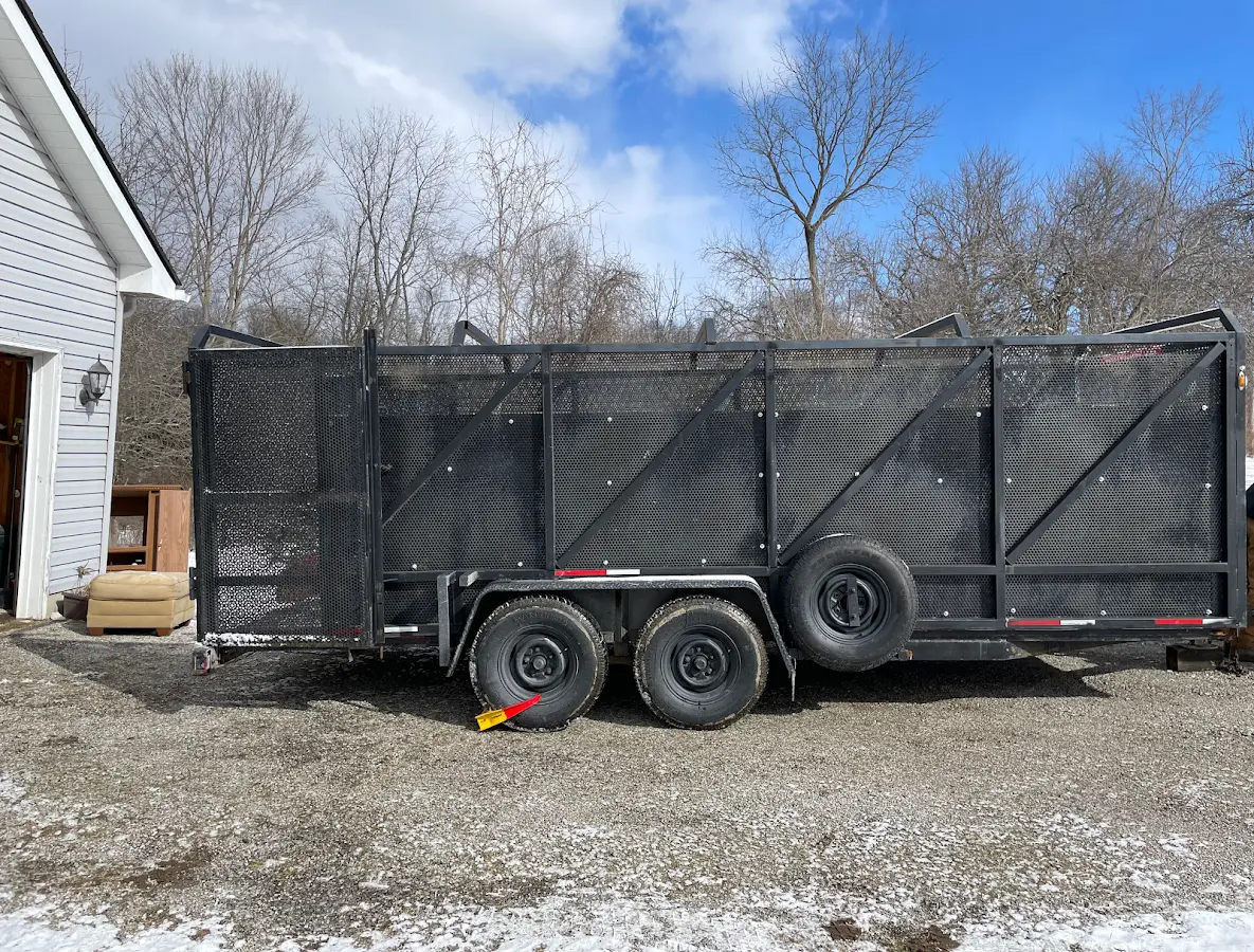 4 Yard Dumpster Rental in Worth, MI